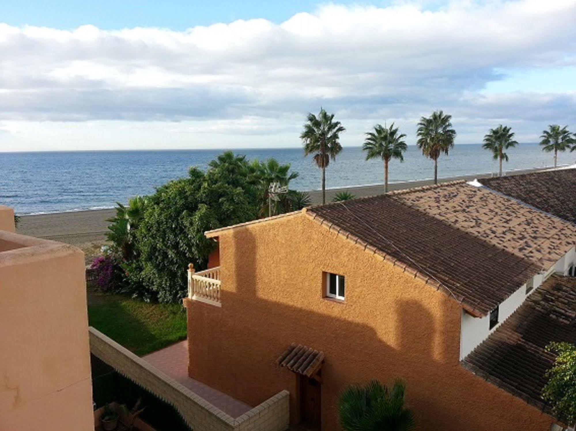 Galindo Beach El Saladillo Estepona Exterior photo